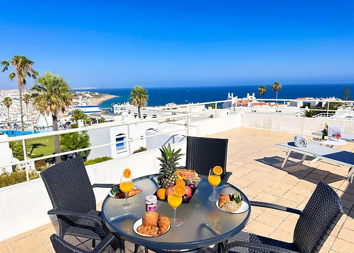 Stunning Sunrise & Sunset Rooftop Condo By Becherish