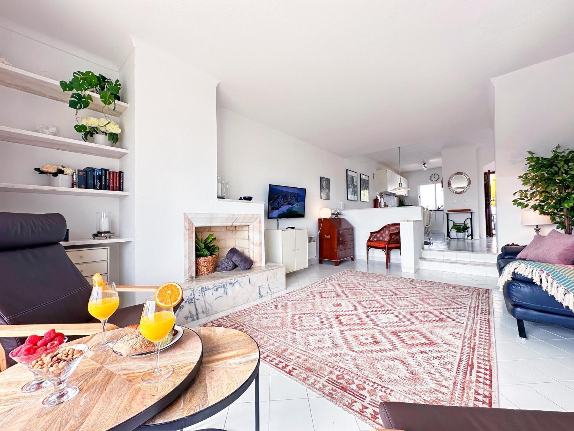 Apartment Stunning Sunrise & Sunset Rooftop By Becherish *