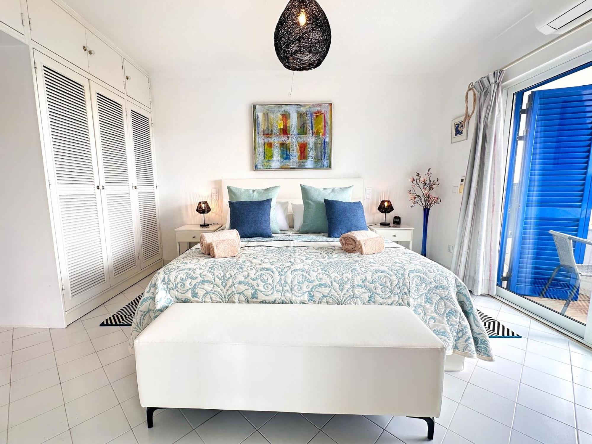 Apartment Stunning Sunrise & Sunset Rooftop By Becherish *